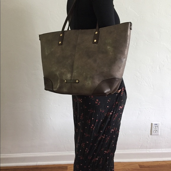 Tote with extra crossbody bag - Picture 2 of 4